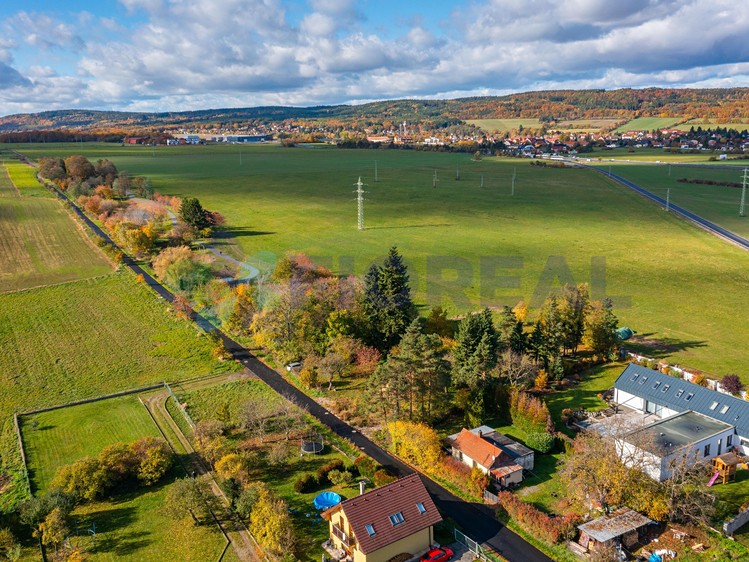Prodej stavebního pozemku 753 m² - foto 7