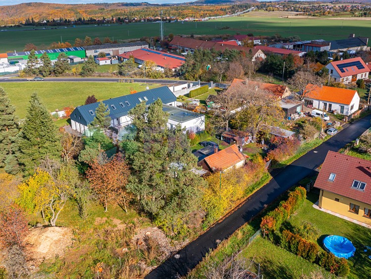 Prodej stavebního pozemku 753 m² - foto 6