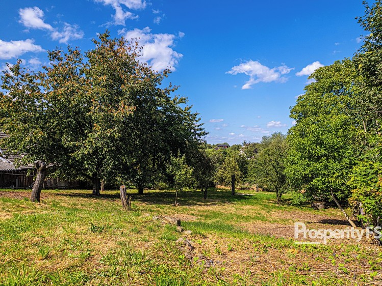 Prodej stavebního pozemku 1 000 m² - foto 3