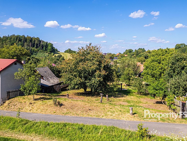 Prodej stavebního pozemku 1 000 m² - foto 2