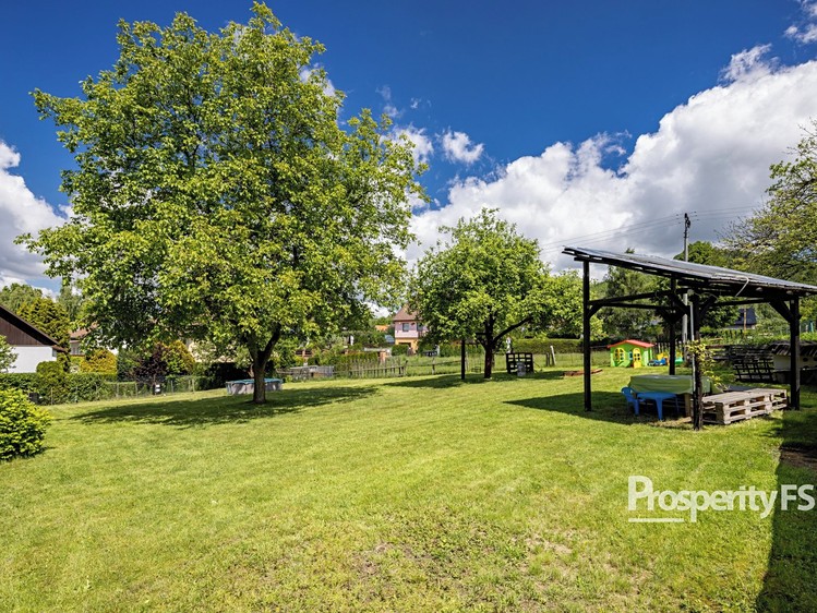 Prodej stavebního pozemku 1 280 m² - foto 2