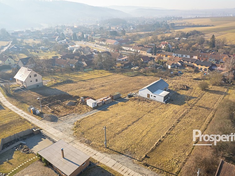 Prodej stavebního pozemku 863 m² - foto 8