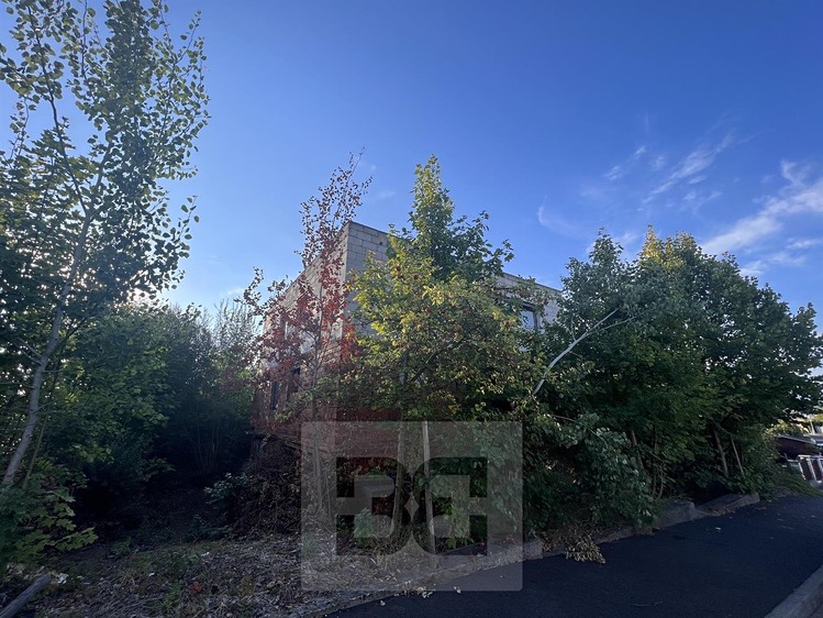 Prodej stavebního pozemku 789 m² - foto 3
