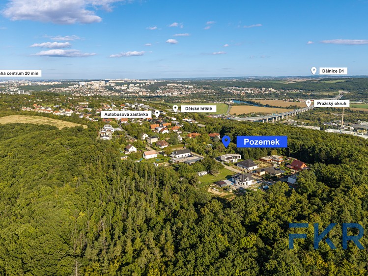 Prodej stavebního pozemku 886 m² - foto 5