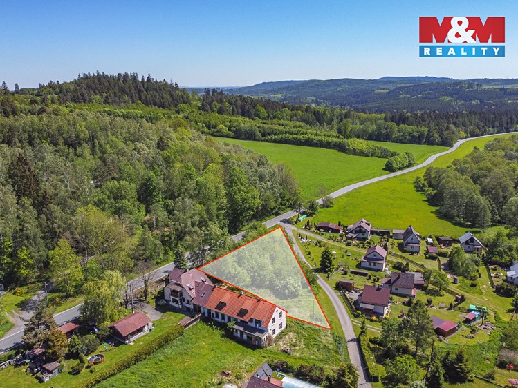 Prodej  stavebního pozemku 1 734 m² - foto 8