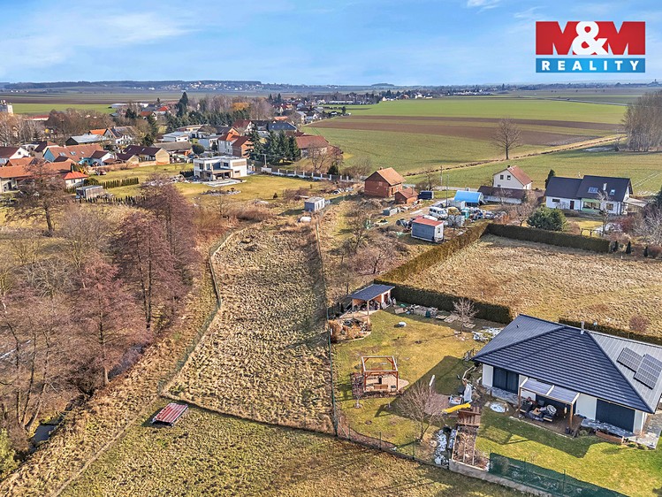 Prodej  stavebního pozemku 2 355 m² - foto 6