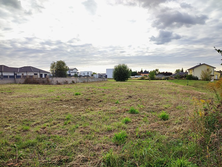 Prodej stavebního pozemku 1 551 m² - foto 3