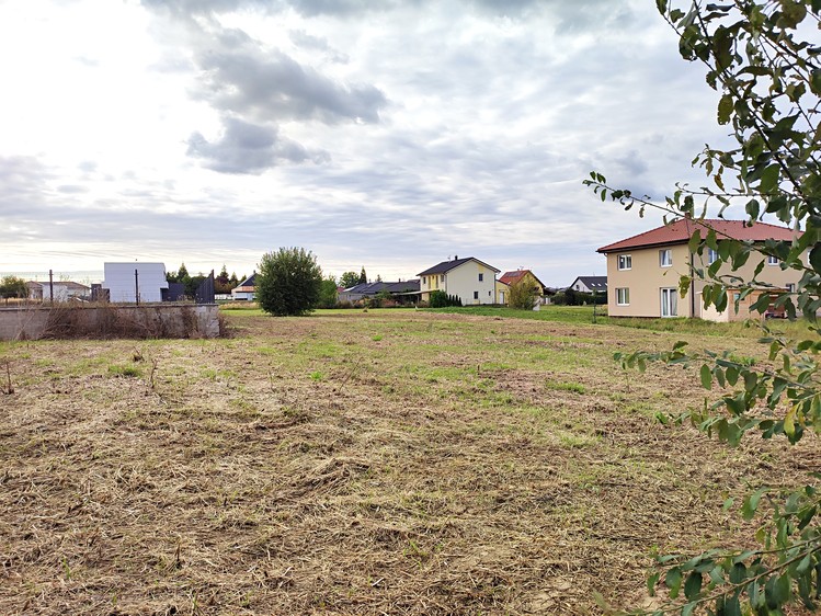 Prodej stavebního pozemku 1 551 m² - foto 2