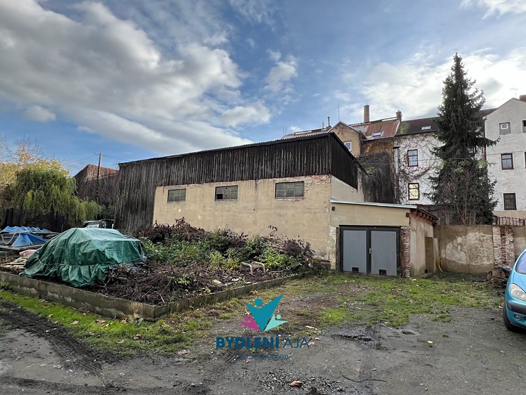 Prodej komerčního pozemku 1 745 m² - foto 3