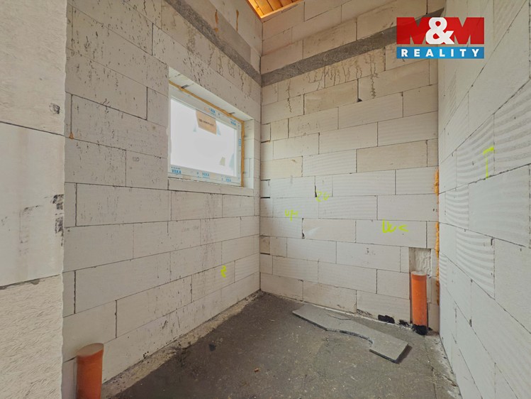 Prodej  stavebního pozemku 992 m² - foto 6