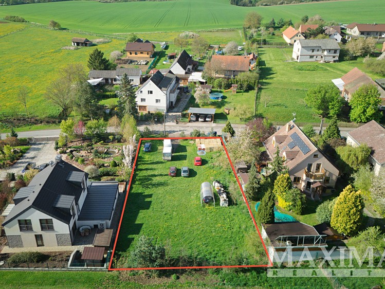 Prodej stavebního pozemku 1 129 m² - foto 3