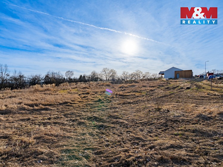 Prodej stavebního pozemku 2 169 m² - foto 2