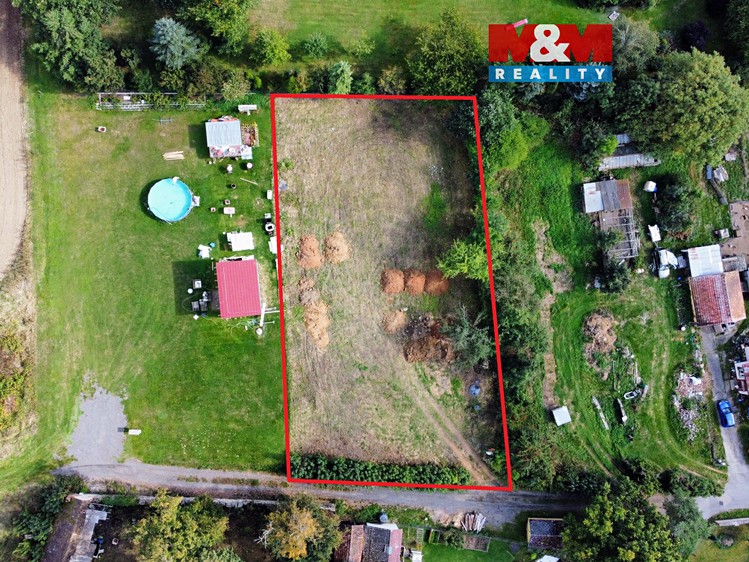 Prodej stavebního pozemku 1 238 m² - foto 1