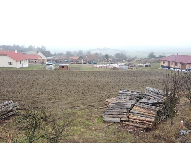 Prodej  stavebního pozemku 1 524 m² - foto 5