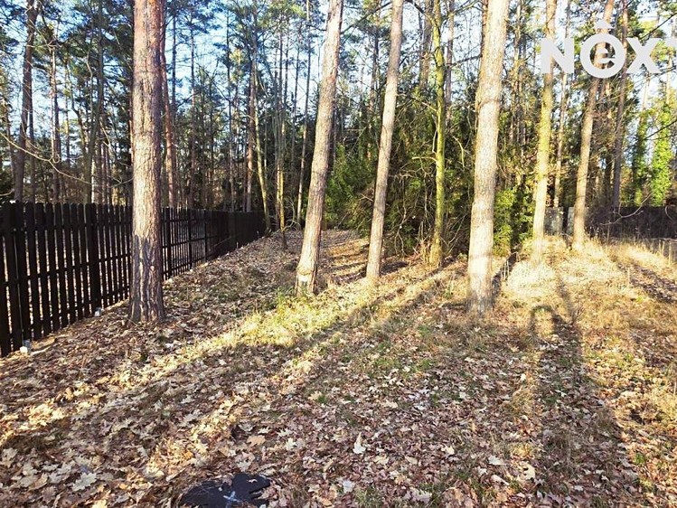 Prodej stavebního pozemku 881 m² - foto 4