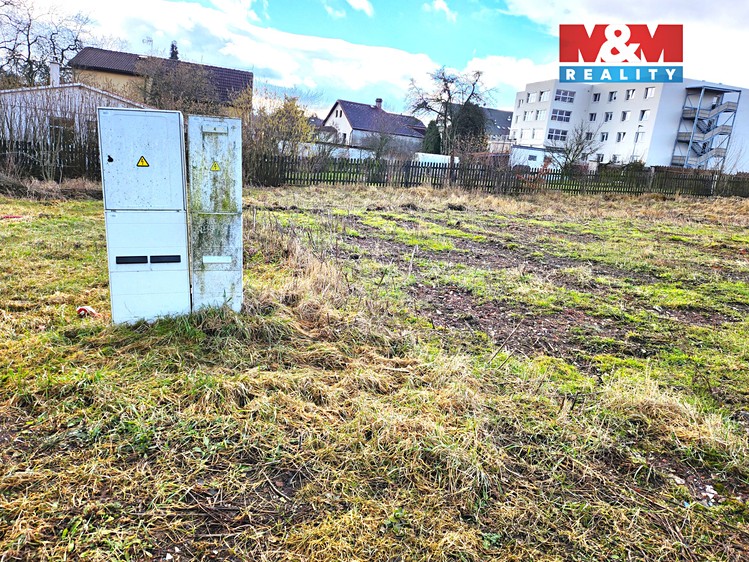 Prodej stavebního pozemku 909 m² - foto 2