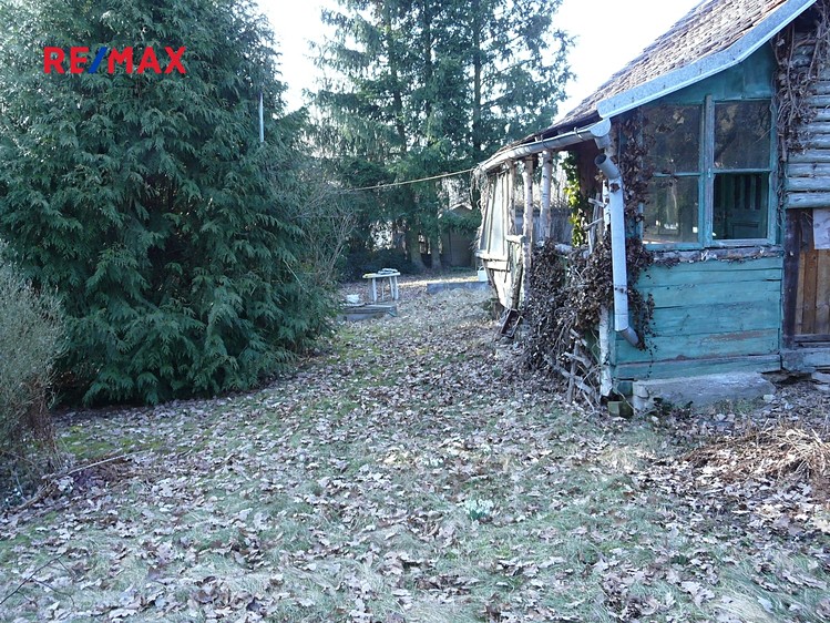 Prodej stavebního pozemku 846 m² - foto 1