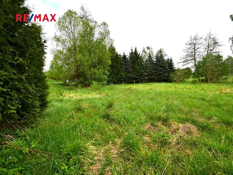 Prodej stavebního pozemku 993 m² - foto 6
