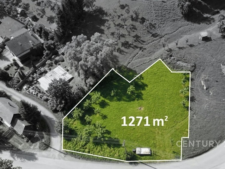 Prodej stavebního pozemku 1 271 m² - foto 5