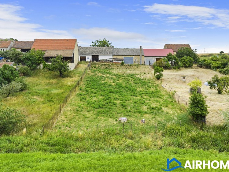 Prodej stavebního pozemku 961 m² - foto 4