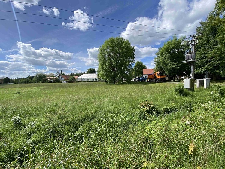 Dražba stavebního pozemku 1 281 m² - foto 2