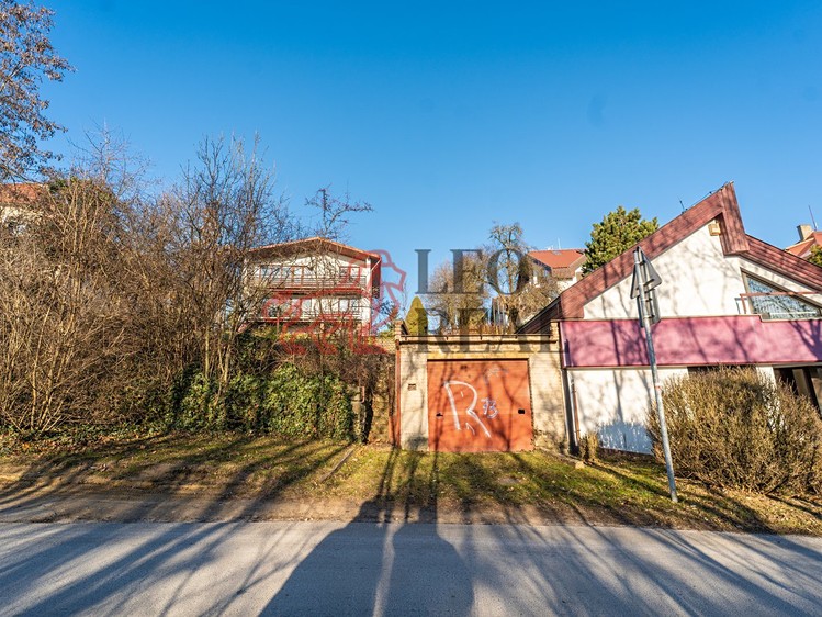 Prodej  stavebního pozemku 328 m² - foto 8