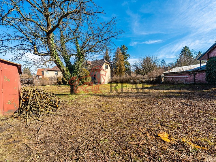 Prodej stavebního pozemku 466 m² - foto 3