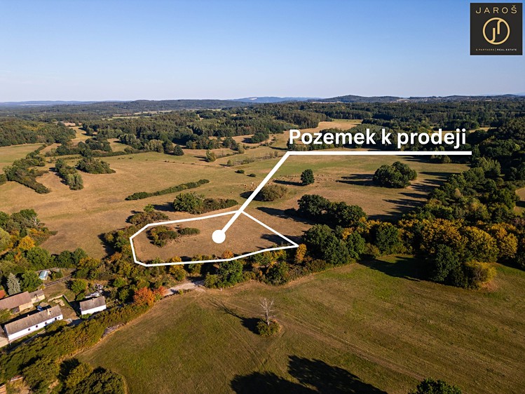 Prodej stavebního pozemku 10 784 m² - foto 1