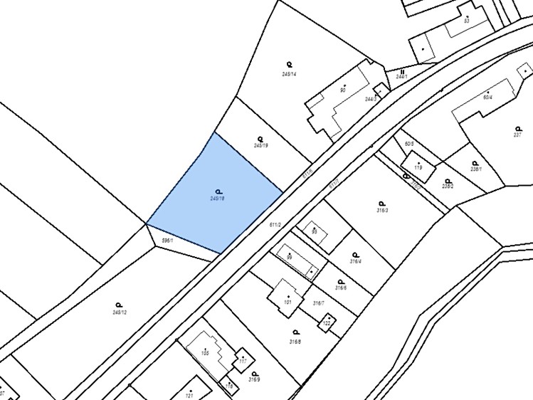 Prodej  stavebního pozemku 1 524 m² - foto 4
