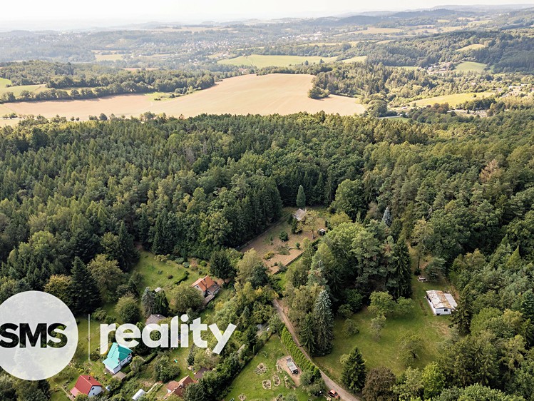 Prodej stavebního pozemku 1 560 m² - foto 4