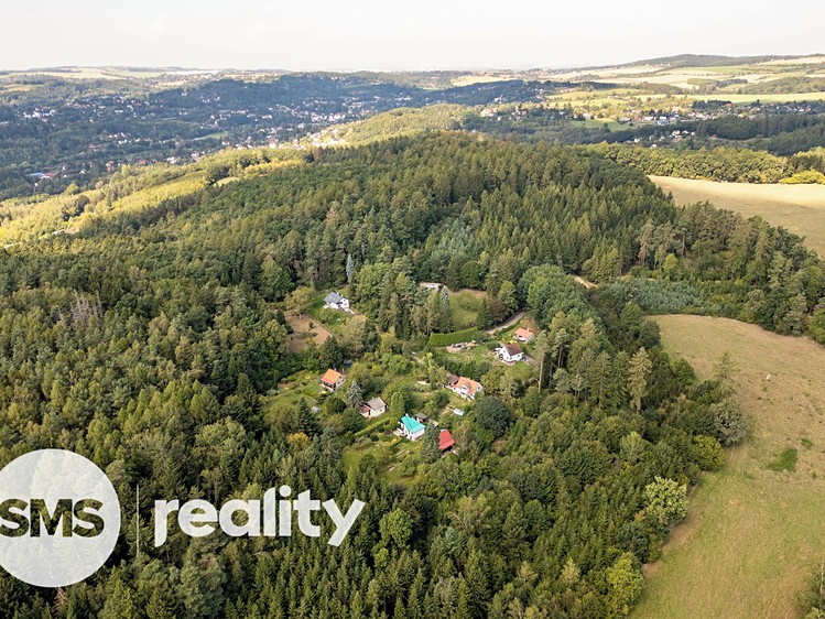 Prodej stavebního pozemku 1 560 m² - foto 5