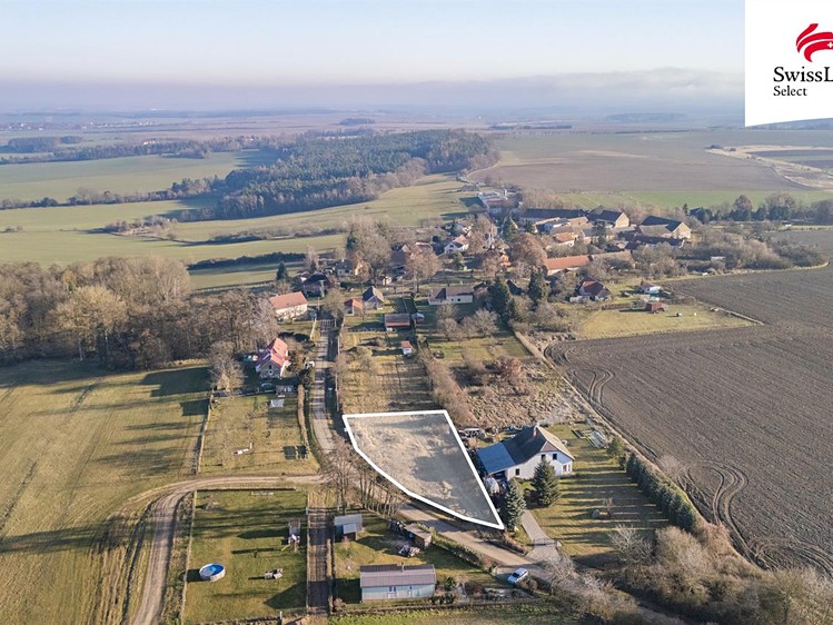 Prodej stavebního pozemku 1 176 m² - foto 6