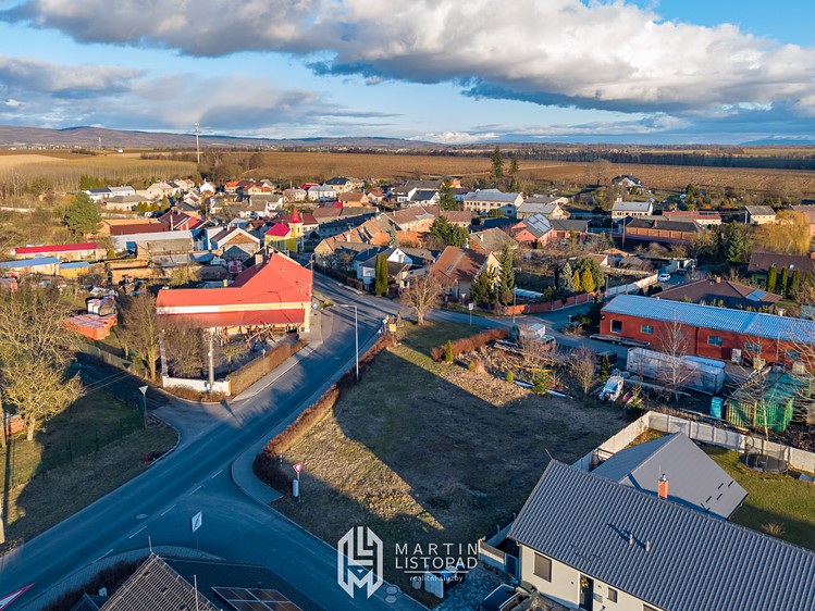 Prodej stavebního pozemku 851 m² - foto 5