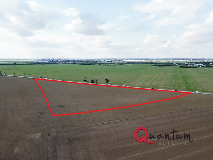 Prodej pole 16 029 m² - foto 1