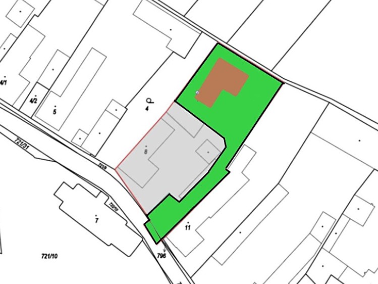 Prodej stavebního pozemku 895 m² - foto 1