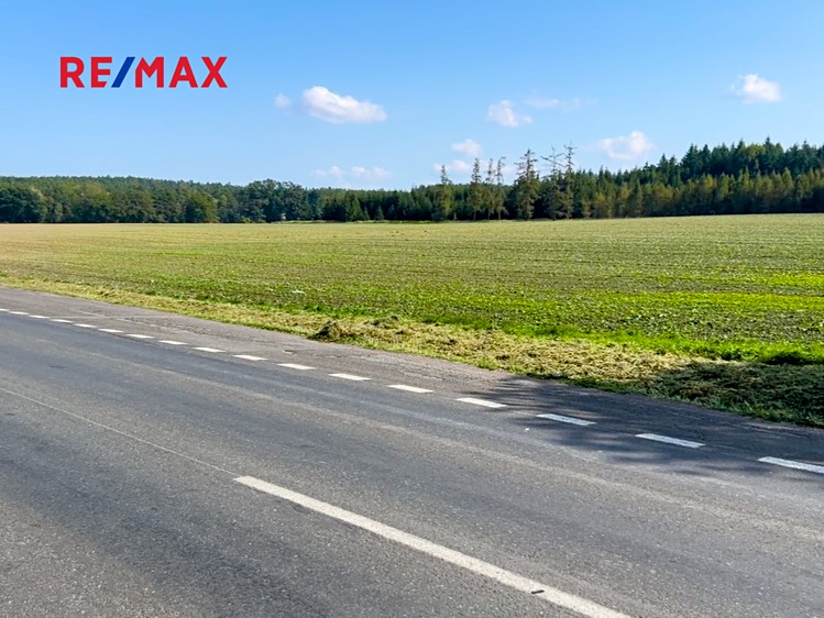 Prodej komerčního pozemku 76 524 m² - foto 1