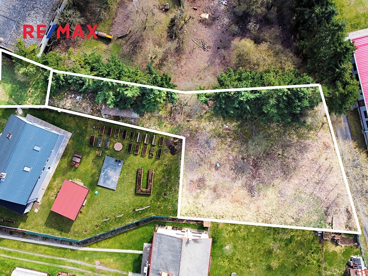 Prodej stavebního pozemku 1 005 m² - foto 3