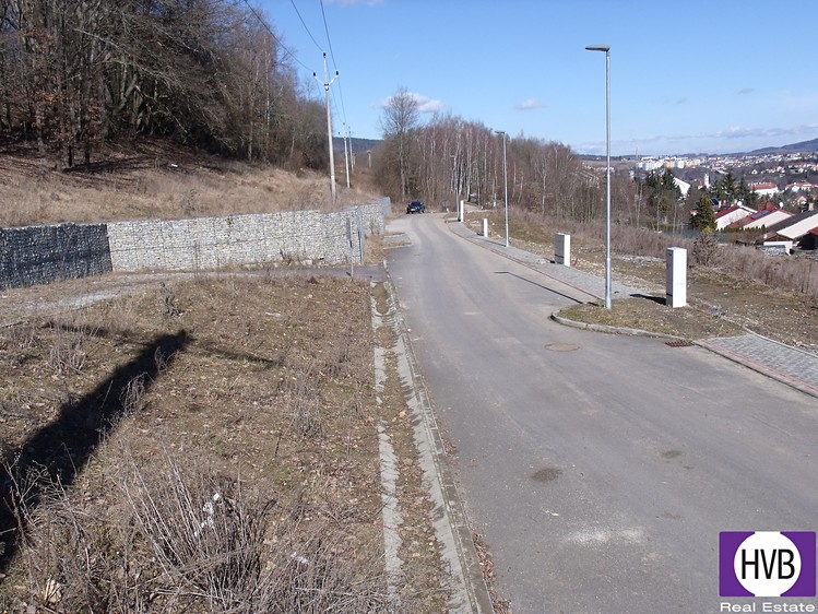 Prodej stavebního pozemku 701 m² - foto 3