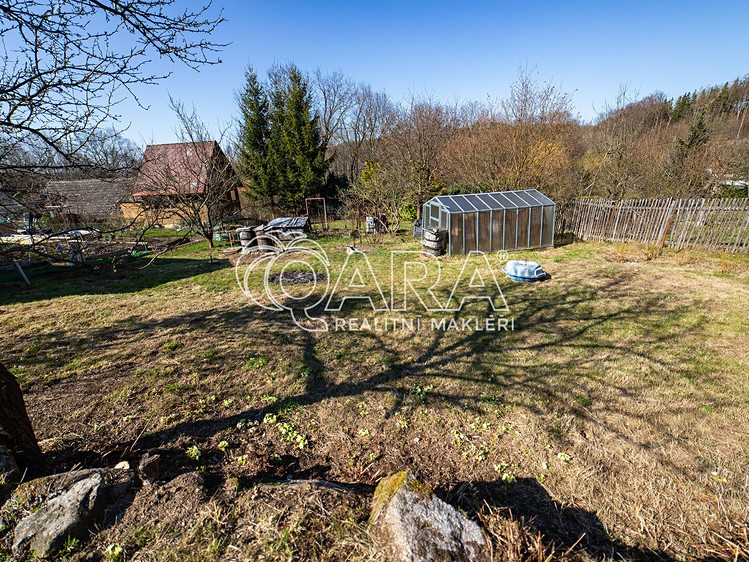 Prodej  stavebního pozemku 333 m² - foto 4