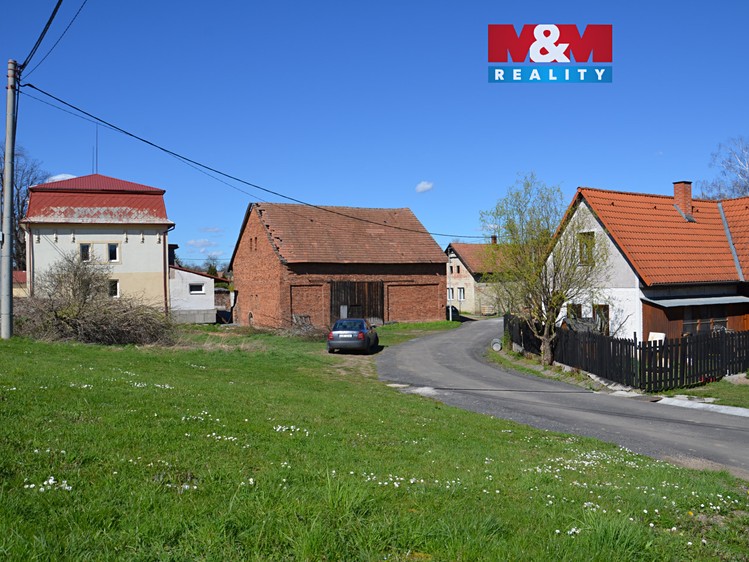 Prodej komerčního pozemku 862 m² - foto 1
