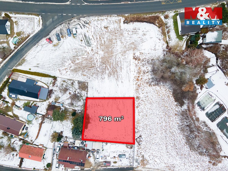 Prodej stavebního pozemku 796 m² - foto 2