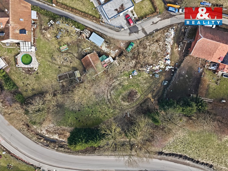Prodej stavebního pozemku 1 300 m² - foto 7