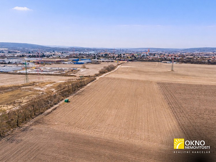 Prodej pozemku 8 562 m² - foto 1