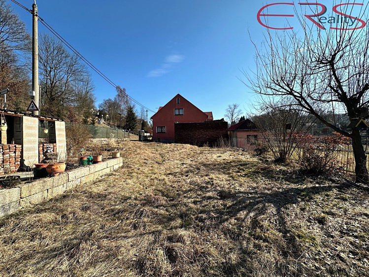 Prodej stavebního pozemku 1 247 m² - foto 2