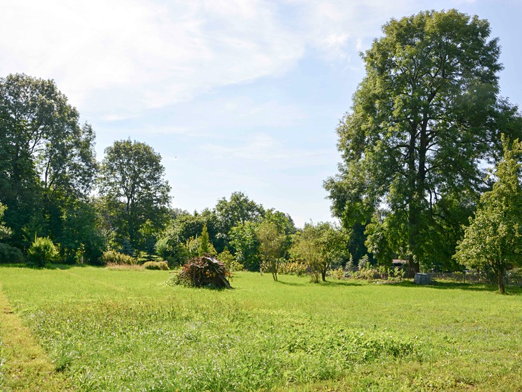 Prodej stavebního pozemku 2 291 m² - foto 8