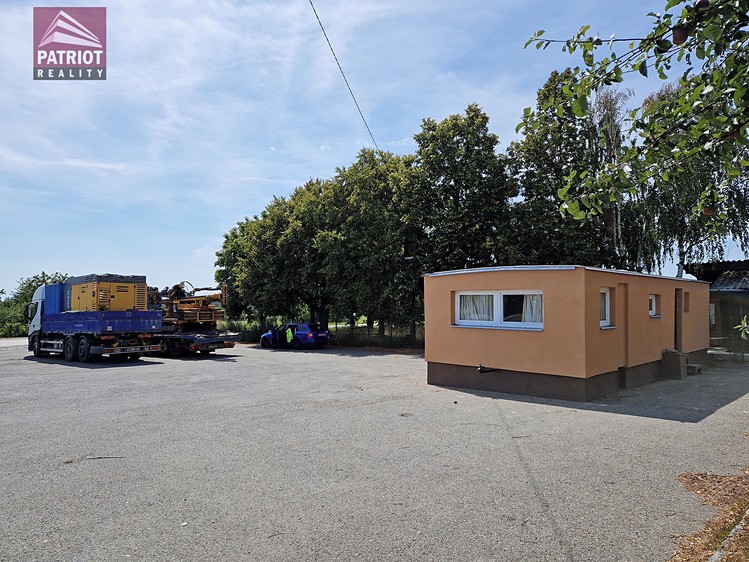 Prodej komerčního pozemku 2 662 m² - foto 5