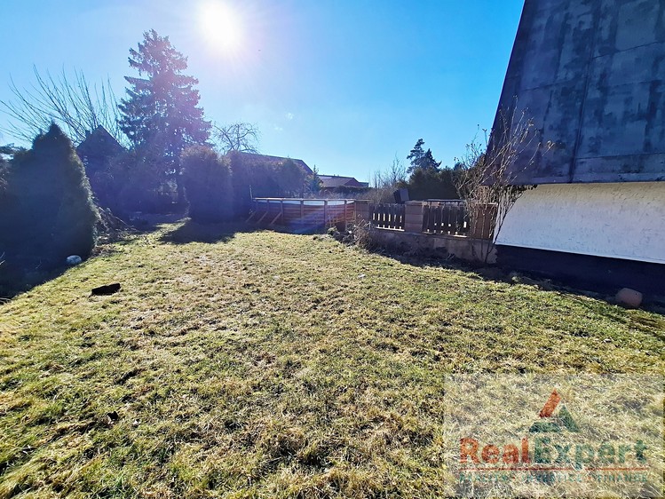 Prodej stavebního pozemku 721 m² - foto 4