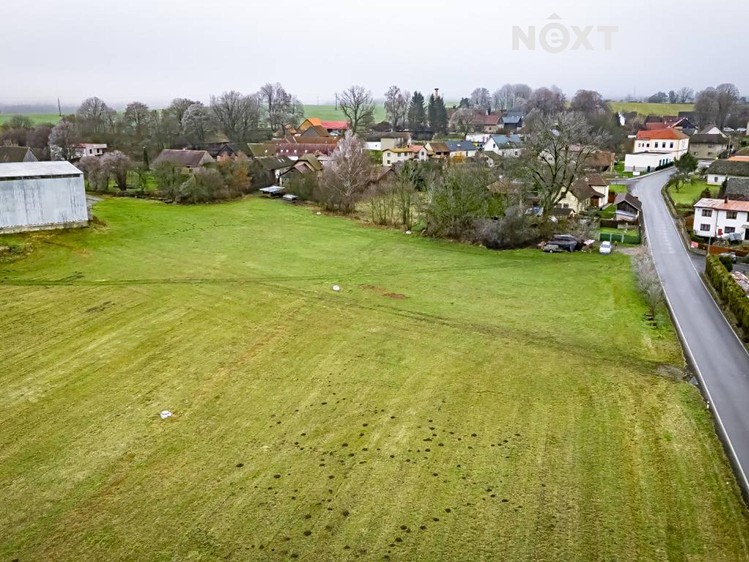Prodej stavebního pozemku 4 203 m² - foto 7