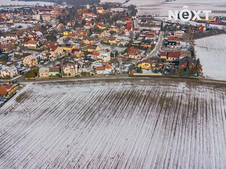 Prodej  stavebního pozemku 958 m² - foto 4