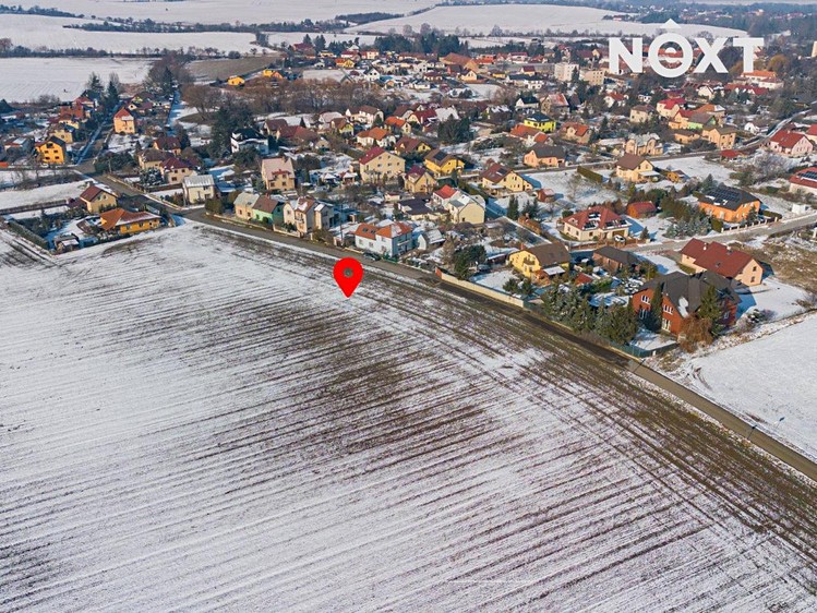 Prodej  stavebního pozemku 958 m² - foto 8